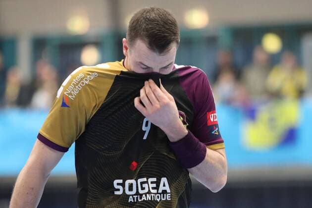 Dominik Klein (HBC, 9), enttäuscht schauend, Enttäuschung, Frustration, disappointed, pessimistisch, Einzelbild, Aktion, Action, Handball, Champions League, Rhein-Neckar Löwen - HBC Nantes,