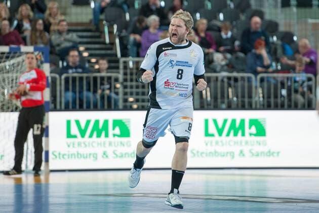 René Boese (Nr.8, Elbflorenz) jubelt über seinen Treffer HC Rhein Vikings vs. HC Elbflorenz Dresden, Handball, 2. Bundesliga, 03.03.18 Düsseldorf NRW Deutschland Castello