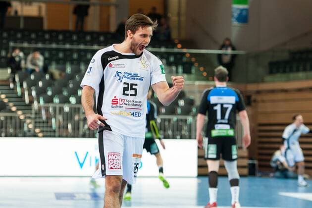 Jubel bei Sebastian Greß (Nr.25, Elbflorenz) HC Rhein Vikings vs. HC Elbflorenz Dresden, Handball, 2. Bundesliga, 03.03.18 Düsseldorf NRW Deutschland Castello