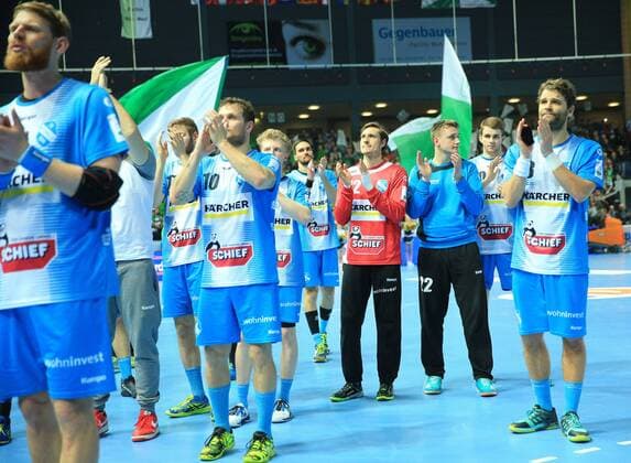 04.03, xfgx, Handball DHB-Pokal 1 4 Finale, HSG Wetzlar - TVB Stuttgart, emspor, v.l. Enttäuschte Stuttgarter nach der Niederlage Wetzlar