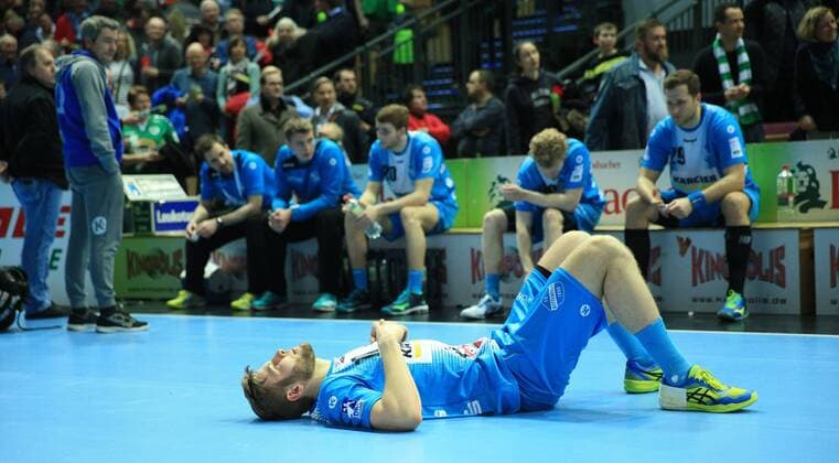 04.03, xfgx, Handball DHB-Pokal 1 4 Finale, HSG Wetzlar - TVB Stuttgart, emspor, v.l. Enttäuschung bei Nr.17 Samuel Röthlisberger (TVB Stuttgart) Wetzlar