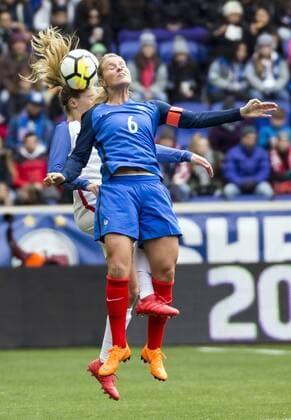 HARRISON, NJ - MARCH 04: Morgan Brian (6) of the USWNT goes up for a header with Amandine Henry (6) of France during a She Believes Cup match between the USWNT and France on March 04, 2018, at Red Bull Arena, in Harrison, N.J. The game ended in a 1-1 tie. (Photo by Tony Quinn Icon Sportswire) SOCCER: MAR 04 SheBelieves Cup - USA v France Icon25518030402 EDITORIAL USE ONLY