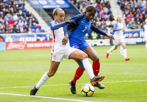 HARRISON, NJ - MARCH 04: Mallory Pugh (11) of the USWNT battles for the ball with Aissatou Tounkara (2) of France during a She Believes Cup match between the USWNT and France on March 04, 2018, at Red Bull Arena, in Harrison, N.J. The game ended in a 1-1 tie. (Photo by Tony Quinn Icon Sportswire) SOCCER: MAR 04 SheBelieves Cup - USA v France Icon25518030409 EDITORIAL USE ONLY