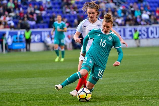 March 4, 2018 - Harrison, NJ, USA - Harrison, N.J. - Sunday March 04, 2018: Linda Dallmann during a 2018 SheBelieves Cup match between the women s national teams of the Germany (GER) and England (ENG) at Red Bull Arena. Linda Dallmann - ZUMAt139 20180304_zaa_t139_101 Copyright: xHowardxSmith Isiphotos.Comx