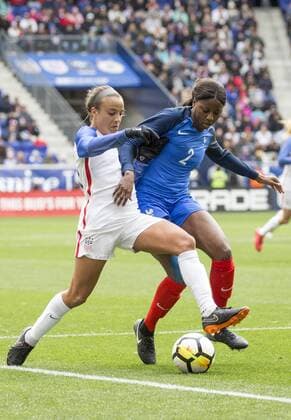 HARRISON, NJ - MARCH 04: Mallory Pugh (11) of the USWNT battles for the ball with Aissatou Tounkara (2) of France during a She Believes Cup match between the USWNT and France on March 04, 2018, at Red Bull Arena, in Harrison, N.J. The game ended in a 1-1 tie. (Photo by Tony Quinn Icon Sportswire) SOCCER: MAR 04 SheBelieves Cup - USA v France Icon25518030448 EDITORIAL USE ONLY