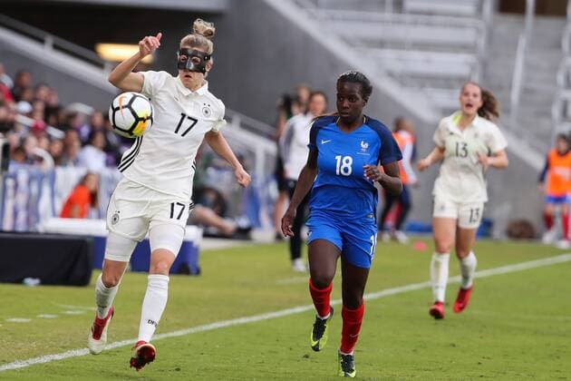 ORLANDO, FL - MARCH 07: Germany defender Verena Faißt (17) chases down the ball during the SheBelieves Cup soccer match between Germany and France on March 7, 2018 at Orlando City Stadium in Orlando FL. (Photo by Joe Petro Icon Sportswire) SOCCER: MAR 07 SheBelieves Cup - Germany v France Icon20180307946 EDITORIAL USE ONLY