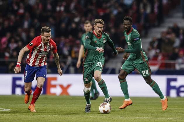 8th March 2018, Wanda Metropolitano, Madrid, Spain; UEFA Europa League football, round of 16, 1st leg, Atletico Madrid versus Lokomotiv& xa0;Moscow; Aleksey Miranchuk (Lokomotiv Moscu) drives forward on the ball  ActionPlus11999240