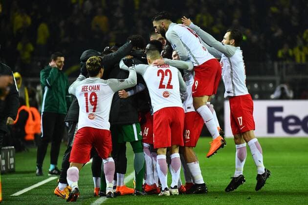 08.03.2018, xjhx, Fussball Europa League, Borussia Dortmund - RB Salzburg, emspor, v.l. Valon Berisha (FC Red Bull Salzburg) celebrate the goal, Torjubel zum 0:1 Dortmund