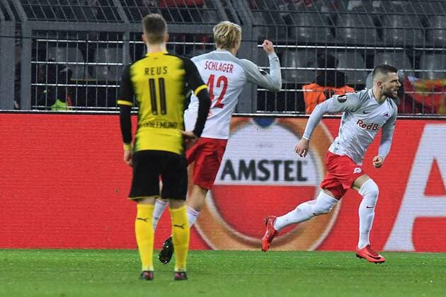 Fußball Europa League Achtelfinale Borussia Dortmund - FC Salzburg am 08.03.2018 im Signal Iduna Park in Dortmund Torjubel zum 0:1 durch Valon Berisha ( Salzburg )