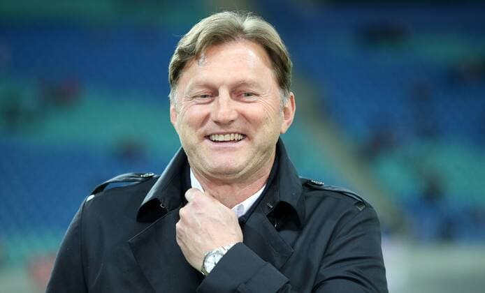 RB Leipzig - St.Petersburg Fussball Euro League Leipzig, 08.03.2018, Red Bull Arena, Fussball, UEFA EURO EM Europameisterschaft Fussball League , Achtelfinale Hinspiel, RB Leipzig vs. FK Zenit St. Petersburg , Im Bild: Trainer Ralph Hasenhüttl Hasenhuettl (RB Leipzig) ,