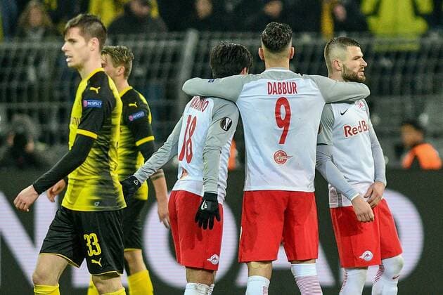 GER, 1.FBL, Borussia Dortmund vs RB Salzburg 08.03.2018, Signal Iduna Park, Dortmund, GER, 1.FBL, Borussia Dortmund vs RB Salzburg, im Bild die Mannschaft von Salzburg Schlussjubel Schlußjubel Emotion Freude