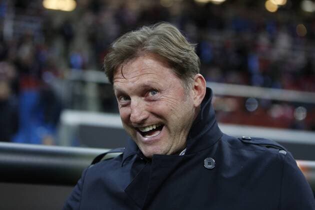 08.03.2018, xtgx, Fussball Europa League, RB Leipzig - Zenit St.Petersburg, emspor, v.l. Ralph Hasenhüttl (Leipzig, Trainer) Portrait, Porträt, Einzelbild lacht, zufrieden, positiv, laugh, smile Leipzig