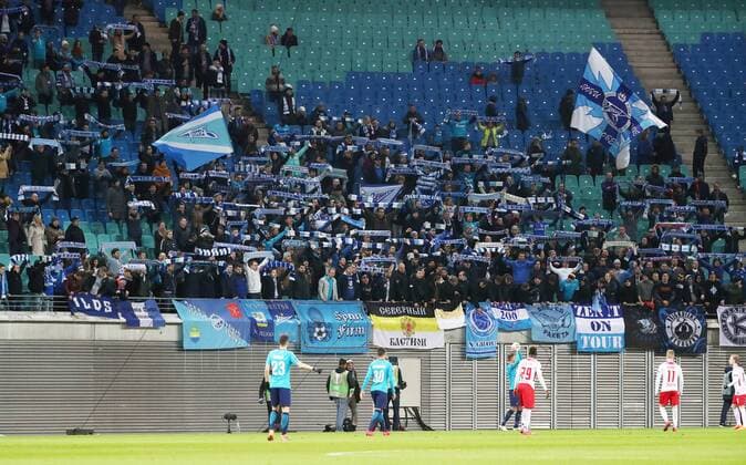 RB Leipzig - St.Petersburg Fussball Euro League Leipzig, 08.03.2018, Red Bull Arena, Fussball, UEFA EURO EM Europameisterschaft Fussball League , Achtelfinale Hinspiel, RB Leipzig vs. FK Zenit St. Petersburg , Im Bild: Fans von Zenit St. Petersburg. ,