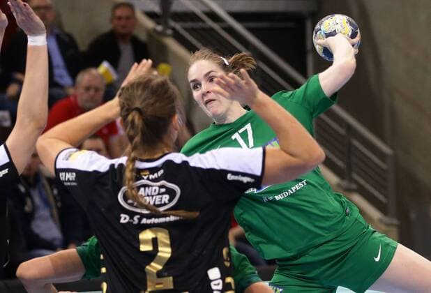 Ludwigsburg , Handball EHF Champions-League , SG BBM Bietigheim vs. FTC-Rail Carg)
