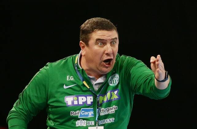 Ludwigsburg , Handball EHF Champions-League , SG BBM Bietigheim vs. FTC-Rail Cargo Hungaria , Trainer Gabor Elek ( Hungaria )