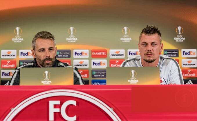 14.03.2018, Red Bull Arena, Salzburg, AUT, UEFA EL, FC Salzburg vs Borussia Dortmund, Achtelfinale, Rueckspiel, Pressekonferenz, im Bild v.l. Trainer Marco Rose (FC Salzburg), Alexander Walke (FC Salzburg) during Pressconference before the UEFA Europa League Round of 16, 2nd Leg Match between FC Salzburg and Borussia Dortmund at the Red Bull Arena in Salzburg, Austria on 2018 03 14. Salzburg