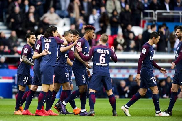 joie des joueurs du PSG apres le but de Kylian Mbappe (PSG) FOOTBALL : PSG vs Angers - Conforama Ligue1 - 14 03 2018 JBAutissier Panoramic 
