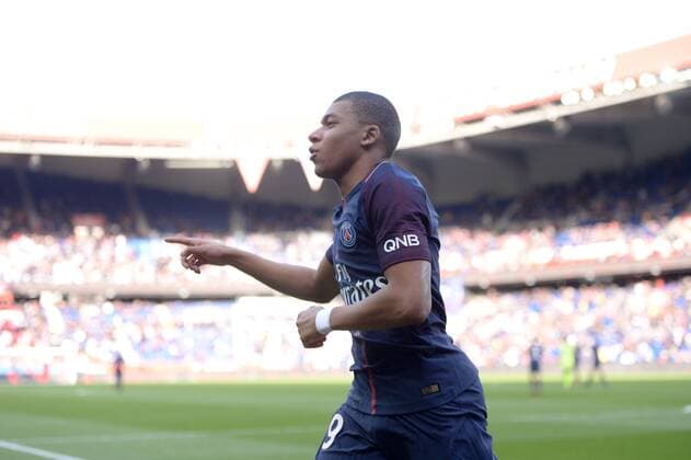 29 KYLIAN MBAPPE (PSG) - JOIE FOOTBALL : Paris SG vs Angers - Ligue 1 Conforama - 14 03 2018 AnthonyBIBARD FEP Panoramic 