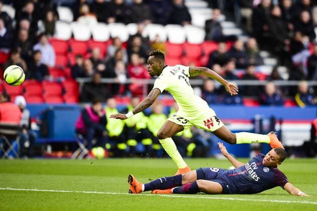 Kylian Mbappe (PSG) vs BAMBA Abdoulaye (Angers) FOOTBALL : PSG vs Angers - Conforama Ligue1 - 14 03 2018 JBAutissier Panoramic 
