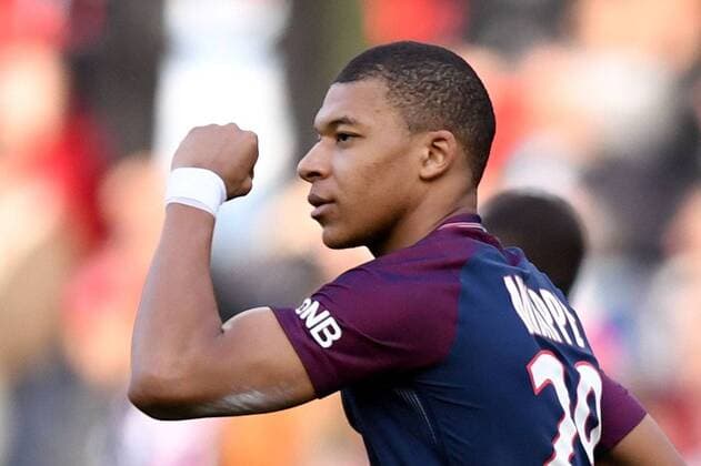 29 KYLIAN MBAPPE (PSG) - JOIE FOOTBALL : Paris SG vs Angers - Ligue 1 Conforama - 14 03 2018 AnthonyBIBARD FEP Panoramic 