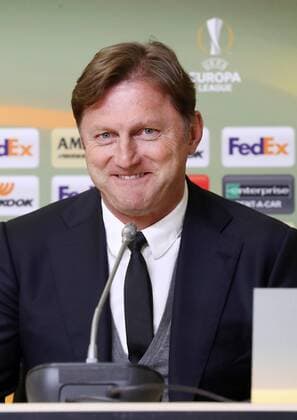 RB Leipzig - PK St.Petersburg Euro League Sankt Petersburg, 14.03.2018, Krestowski-Stadion, Fussball, UEFA EURO EM Europameisterschaft Fussball League, Achtelfinale (Re), Zenit St. Petersburg - RB Leipzig , RB Leipzig Pressekonferenz am Vorabend. Im Bild: Trainer Ralph Hasenhüttl Hasenhuettl (RB Leipzig). ,