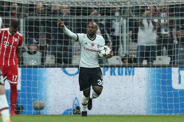 Fußball, CL, Besiktas Istanbul - Bayern München Torjubel von Vagner Silva De Souza Love 30 (Besiktas Istanbul) zum 1:2, Besiktas Istanbul vs. FC Bayern Muenchen, Fussball, Achtelfinale, Champions League, 14.03.2018 Istanbul Istanbul Tuerkei