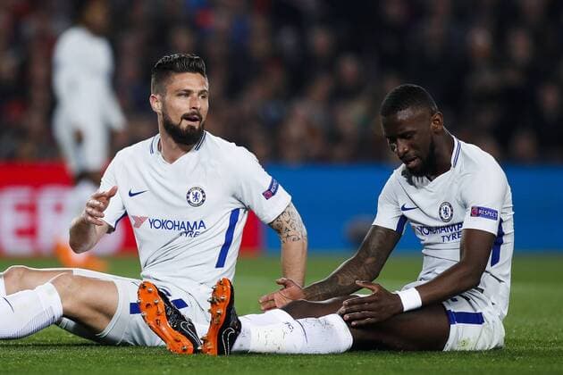 14th March 2018, Camp Nou, Barcelona, Spain; UEFA Champions League football, round of 16, 2nd leg, FC Barcelona Barca versus Chelsea; Olivier Giroud and Antonio Ruidiger of Chelsea FC disappointed after they loose the ball  ActionPlus12001555