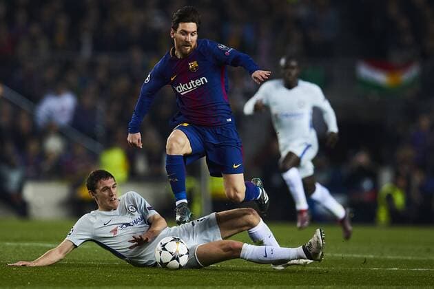 Bilder des Tages - SPORT 14.03.2018, xslx, Fussball Champions League Achtenfinale, FC Barcelona Barca - Chelsea London, emspor vl Lionel Messi (FC Barcelona), Andreas Christensen (Chelsea London) Barcelona