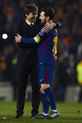 Bilder des Tages - SPORT 14.03.2018, xslx, Fussball Champions League Achtenfinale, FC Barcelona Barca - Chelsea London, emspor vl Antonio Conte coach (Chelsea London), Lionel Messi (FC Barcelona) Barcelona