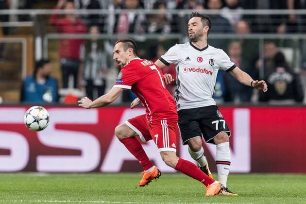 (L-R) Franck Ribery of FC Bayern Munich, Gokhan Gonul of Besiktas JK during the UEFA Champions League round of 16 match between Besiktas AS and Bayern Munchen at the Vodafone Arena on March 14, 2018 in Istanbul, Turkey UEFA Champions League 2017 2018 xVIxVIxImagesx xGerritxvanxKeulenxIVx 10349970