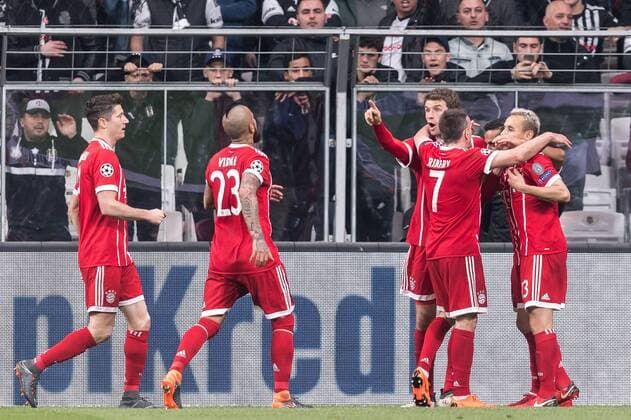 (L-R) Robert Lewandowski of FC Bayern Munich, Arturo Vidal of FC Bayern Munich, Thomas Muller of FC Bayern Munich, Franck Ribery of FC Bayern Munich, nbm6, Rafael Alcantara do Nascimento (Rafinha) of FC Bayern Munich during the UEFA Champions League round of 16 match between Besiktas AS and Bayern Munchen at the Vodafone Arena on March 14, 2018 in Istanbul, Turkey UEFA Champions League 2017 2018 xVIxVIxImagesx xGerritxvanxKeulenxIVx 10350096