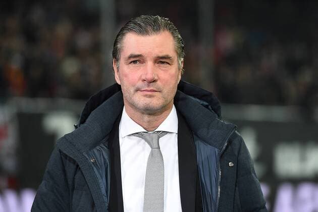 Fußball Europa League Achtelfinale FC Salzburg - Borussia Dortmund am 15.03.2018 in der Red Bull Arena in Salzburg Michael Zorc ( Sportdirektor Dortmund )