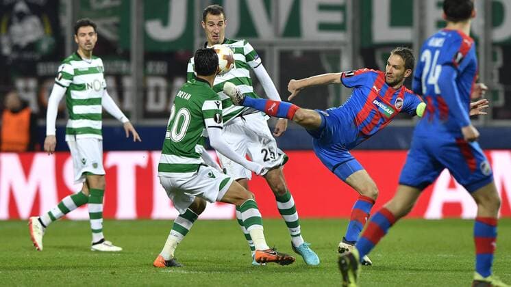 (L-R) Bryan Ruiz and Radosav Petrovic of Sporting, Marek Bakos and Milan Havel of Viktoria in action during the second leg of the quarterfinal match of the Europe League in Pilsen, Czech Republic, March 15, 2018. (CTKxPhoto MichalxKamaryt) CTKPhotoP201803151127201  kmt 5