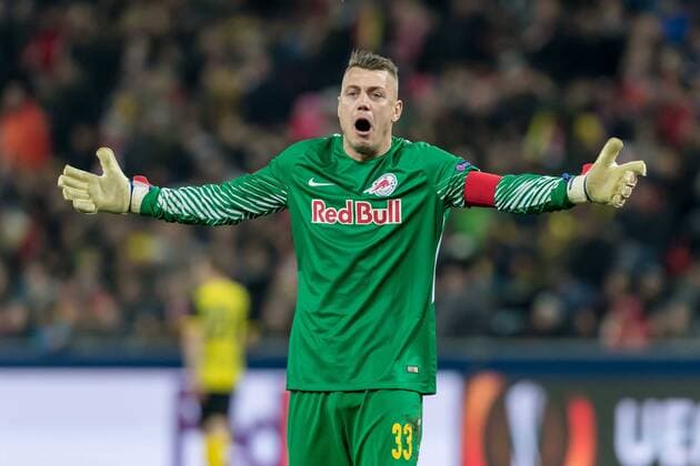 Salzburg, Oesterreich 15.03.2018, UEFA Europa League - 2017 18 Season, Round of 16, Second leg, Red Bull Salzburg - BV Borussia Dortmund, Torwart Alexander Walke (FCS) gestikuliert, gestik ( DeFodi048