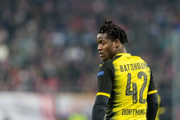 Bilder des Tages - SPORT Salzburg, Oesterreich 15.03.2018, UEFA Europa League - 2017 18 Season, Round of 16, Second leg, Red Bull Salzburg - BV Borussia Dortmund, Michy Batshuayi (BVB) schaut ( DeFodi048