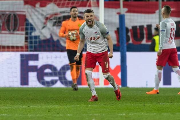 Salzburg, Oesterreich 15.03.2018, UEFA Europa League - 2017 18 Season, Round of 16, Second leg, Red Bull Salzburg - BV Borussia Dortmund, Valon Berisha (FCS) schlussjubel ( DeFodi048