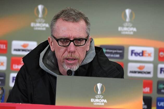 Fußball Europa League Achtelfinale FC Salzburg - Borussia Dortmund am 15.03.2018 in der Red Bull Arena in Salzburg Peter Stöger ( Cheftrainer Dortmund ) bei der abschließenden Pressekonferenz