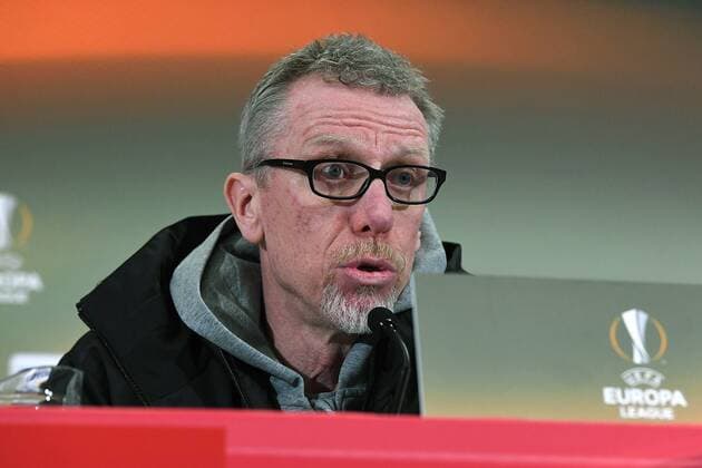 Fußball Europa League Achtelfinale FC Salzburg - Borussia Dortmund am 15.03.2018 in der Red Bull Arena in Salzburg Peter Stöger ( Cheftrainer Dortmund ) bei der abschließenden Pressekonferenz
