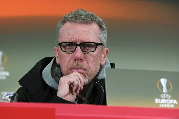 Bilder des Tages - SPORT Fußball Europa League Achtelfinale FC Salzburg - Borussia Dortmund am 15.03.2018 in der Red Bull Arena in Salzburg Peter Stöger ( Cheftrainer Dortmund ) bei der abschließenden Pressekonferenz