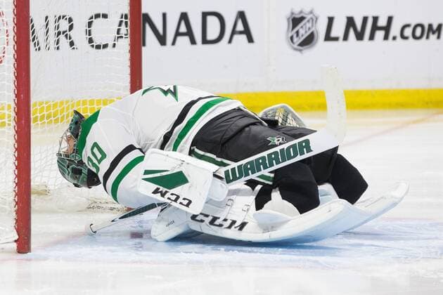 Themen der Woche - SPORT Bilder des Tages - SPORT March 16, 2018: Dallas Stars goaltender Ben Bishop (30) stretches prior to the NHL Eishockey Herren USA game between the Dallas Stars and Ottawa Senators at Canadian Tire Centre in Ottawa, Canada. CSM NHL 2018: Stars vs Senators MAR 16 - ZUMAc04_ 20180316_zaf_c04_080 Copyright: xDanielxLeax