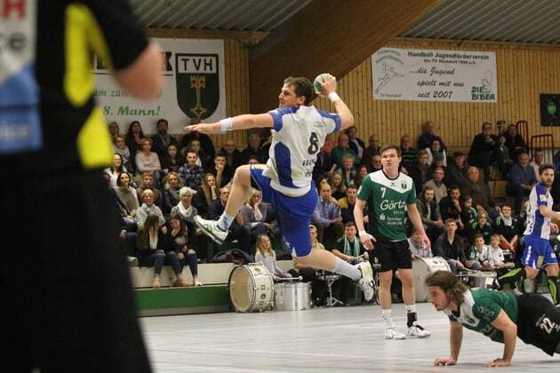 Daniel Reusch (Neuhausen) beim Wurf beim Spiel TV Hochdorf vs. TV Neuhausen 1893 in der 3. Handball Liga Sued am 17.03.2018, Hochdorf-Assenheim Copyright: xEIBNER MichaelxBermelx EP_MBL