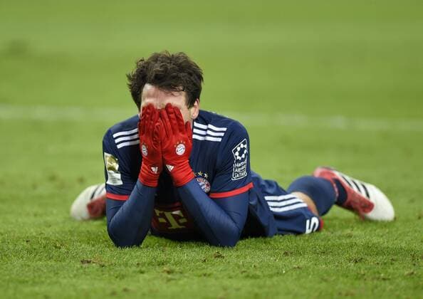 Themen der Woche - SPORT Bilder des Tages - SPORT 18.03.2018, Fussball 1.Liga 2017 2018, 27.Spieltag, RB Leipzig - FC Bayern München, in der Red Bull Arena Leipzig. Mats Hummels (FC Bayern München) ist unzufrieden *** 18 03 2018 Football 1 League 2017 2018 27 Round RB Leipzig FC Bayern Munich at Red Bull Arena Leipzig Mats Hummels FC Bayern Munich is disappointed