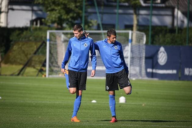 - BRUGGE, BELGIUM: Club s Hans Vanaken and Club s Claudemir Domingues De Souza pictured during a training session of Club Brugge, Wednesday 30 September 2015. Tomorrow, Belgian first league soccer team Club Brugge will play the second game in the group stage of the Uefa Europa League competition against Danish soccer team FC Midtjylland, in the gruop D. BRUNOxFAHY x85783490x