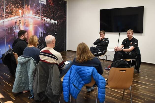 Handball, Herren, 1. Bundesliga, Saison 2017 18, Füchse Berlin, Pressegespräch im neuen Meetingraum, Cheftrainer Velimir Petkovic (Füchse Berlin), Koordinator Volker Zerbe (Füchse Berlin), 20.03.18, Copyright: xMichaelxHundtx xMatthiasxKochx