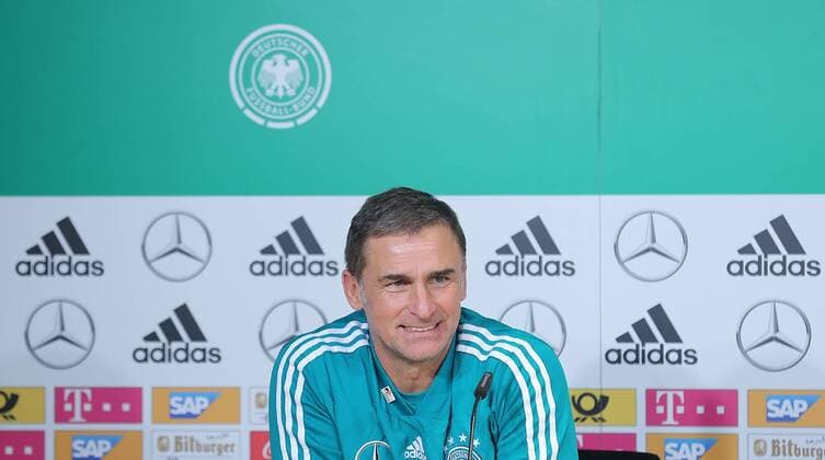 Bundestrainer der U21 U 21 Stefan Kuntz (GER)