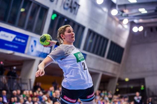 EM Quali, Deutschland - Spanien Marlene Zapf ( 2 Deutschland) beim EM Quali, Deutschland - Spanien. Stuttgart. 21.03.18 Handball EM Quali , Stuttgart Baden Wuerttemberg Deutschland Scharrena