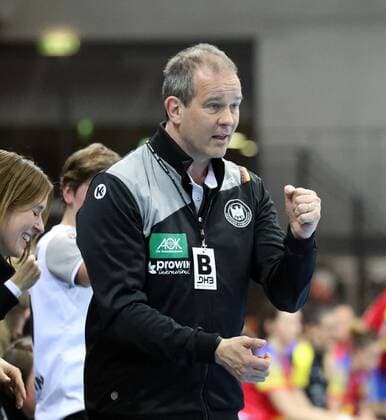 Handball Frauen DHB Deutschland - Spanien Deutschland, Stuttgart, 21.03.2018, Handball, Länderspiel, Frauen, DHB Deutschland - Spanien: Henk Groener (Trainer Deutschland).