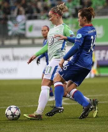 VfL-Frauen vs Prag Frauenfußball, Champions League, Viertelfinale, VfL Wolfsburg vs Slavia Prag, AOK-Stadion, Bild zeigt: Alexandra Popp (VfL, 11) Wolfsburg