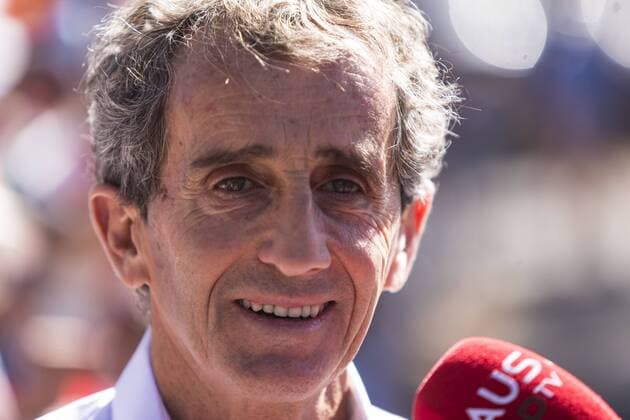 23rd March 2018, Melbourne Grand Prix Circuit, Melbourne, Australia; Melbourne Formula One Grand Prix, Friday free practice; Ex-F1 driver Alain Prost a visitor in the pits  ActionPlus12004145