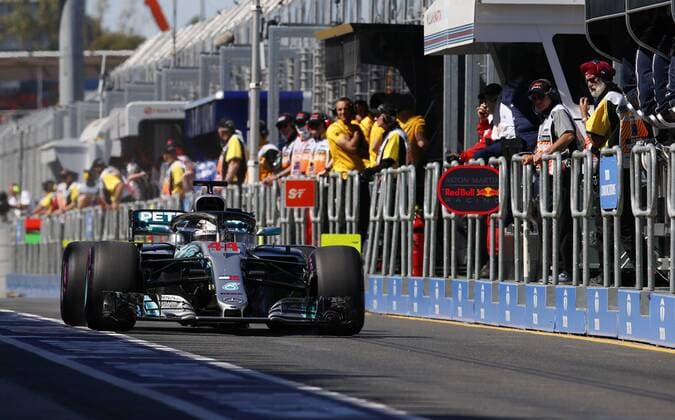 Motorsports: FIA Formula One World Championship WM Weltmeisterschaft 2018, Melbourne, Victoria : Motorsports: Formula 1 2018 Rolex Australian Grand Prix, 44 Lewis Hamilton (GBR, Mercedes AMG Petronas F1 Team), Melbourne Australia